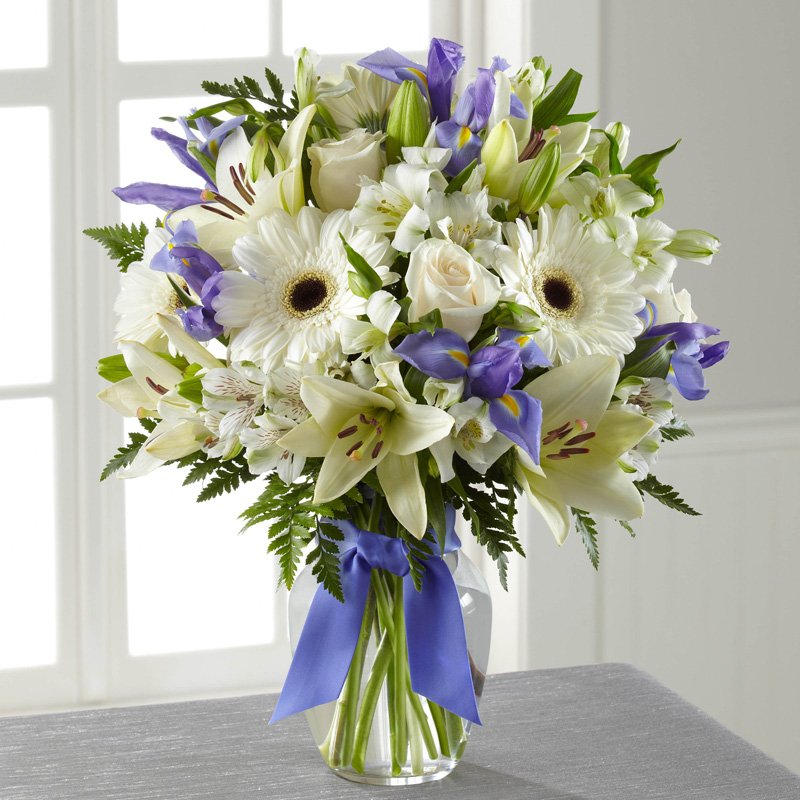 Miracle's Light Hanukkah Bouquet