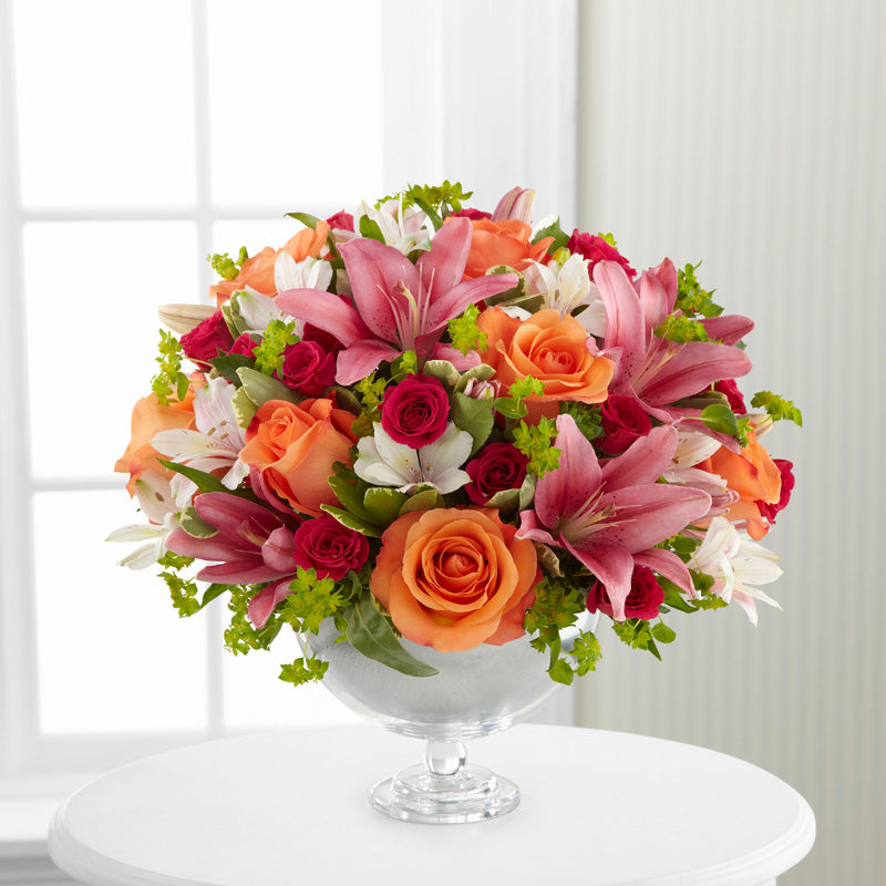 Simple Surprises Bouquet by Vera Wang