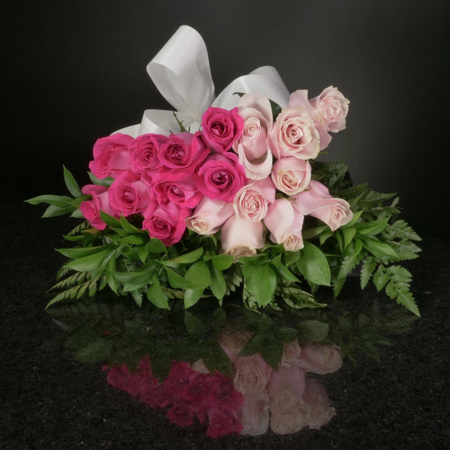 18 Roses / Hand-Tied / Basic