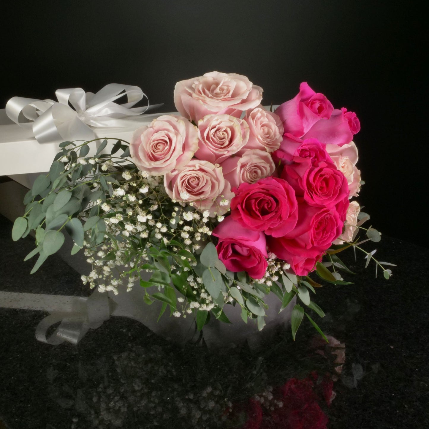 18 Roses / Boxed / Fancy