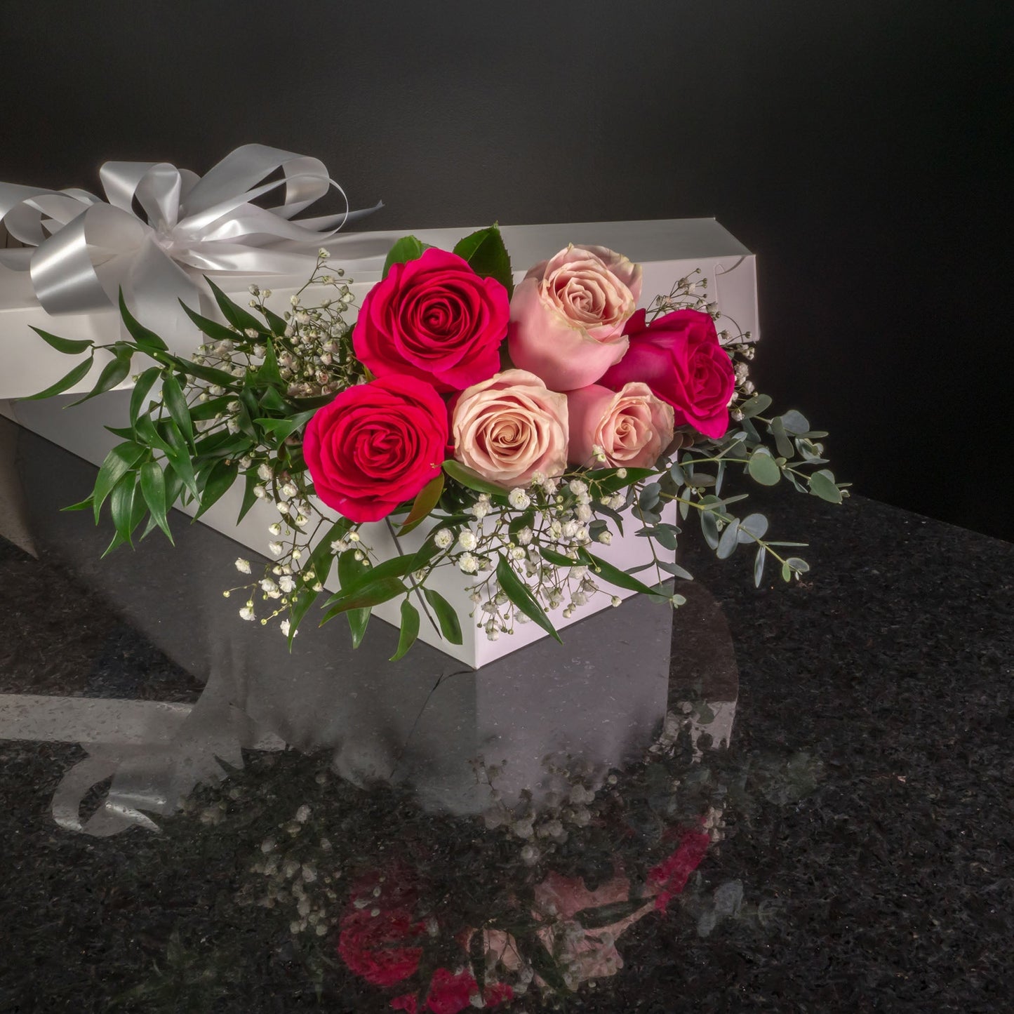 6 Roses / Boxed / Fancy