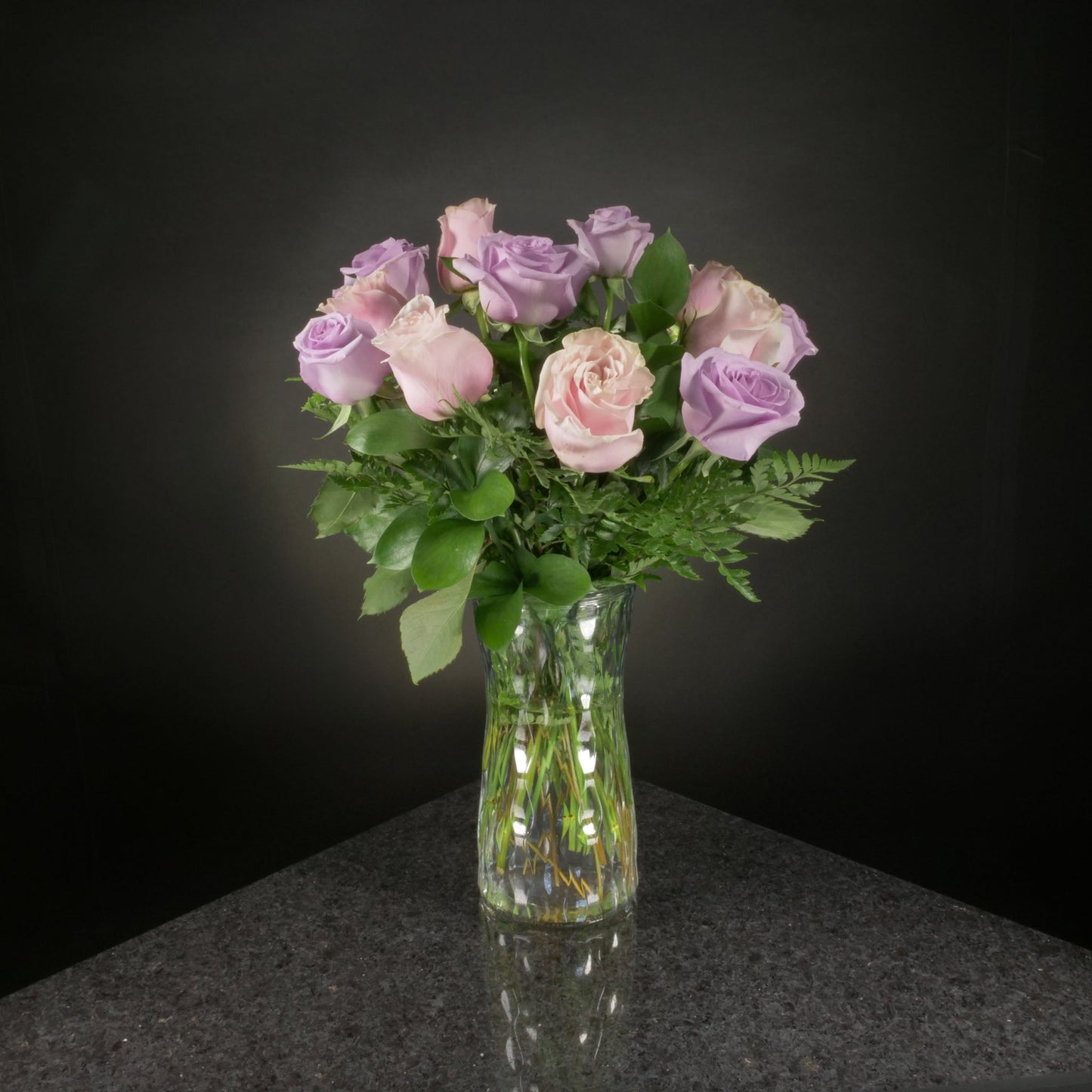 12 Roses / Vase / Basic