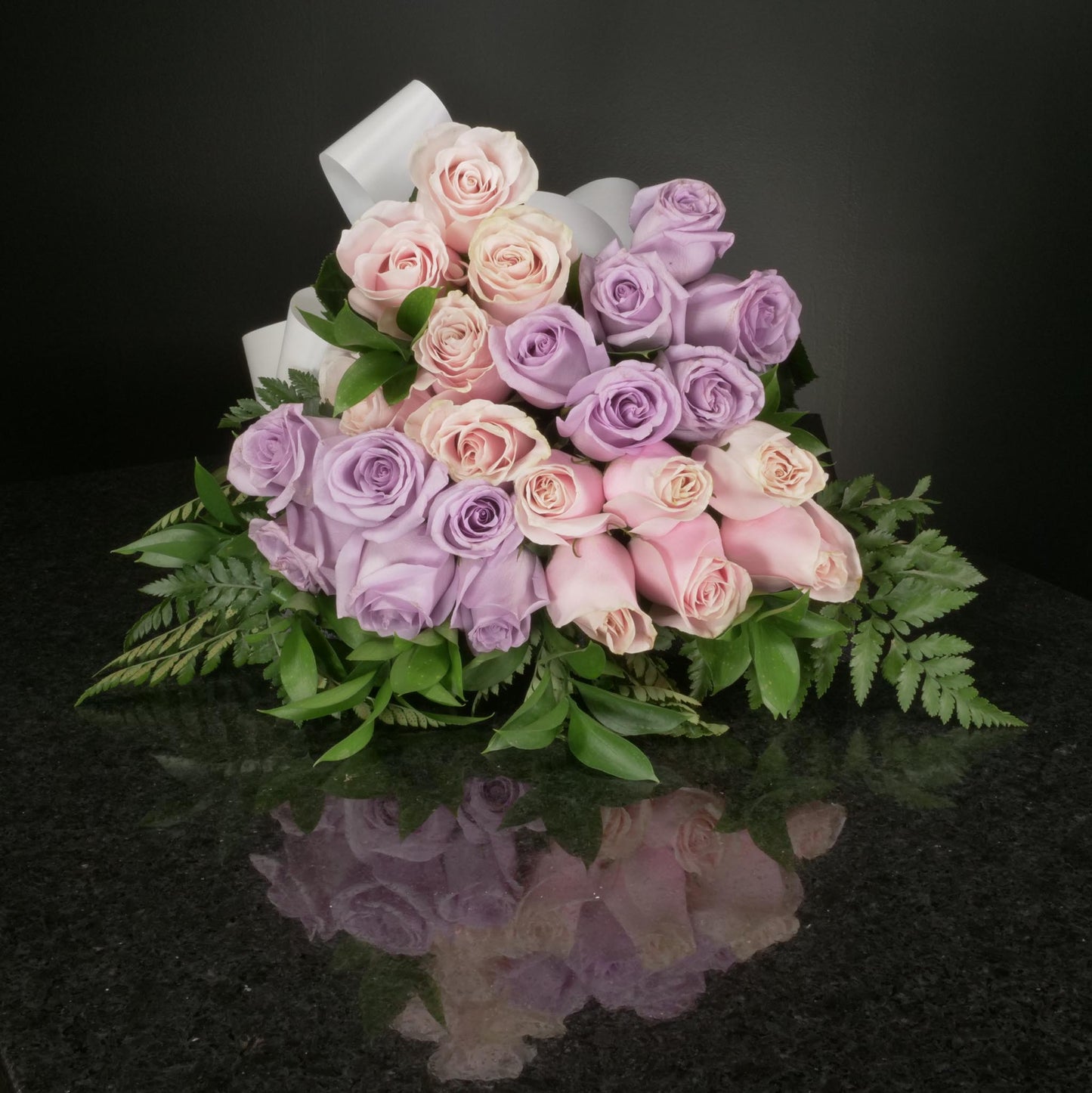24 Roses / Hand-Tied / Basic