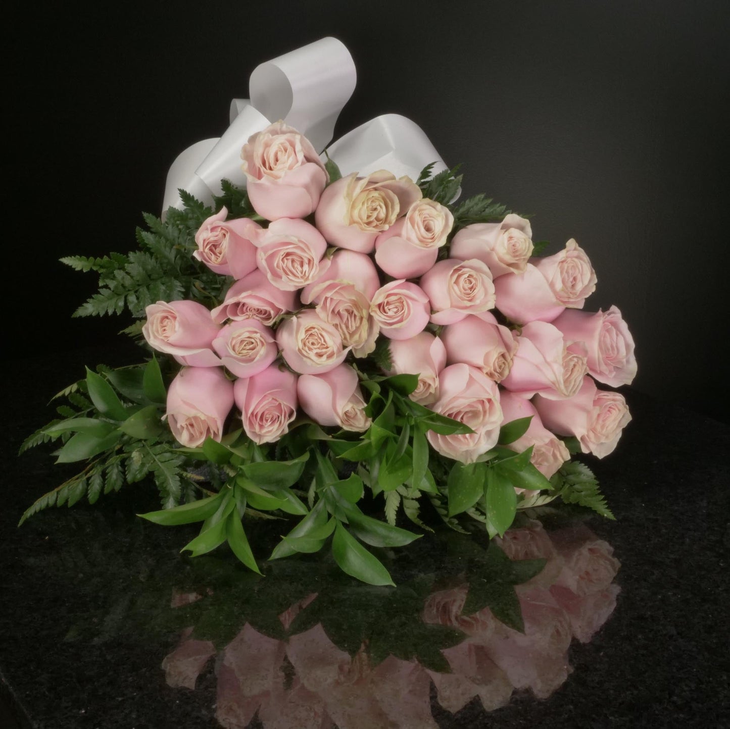 24 Roses / Hand-Tied / Basic