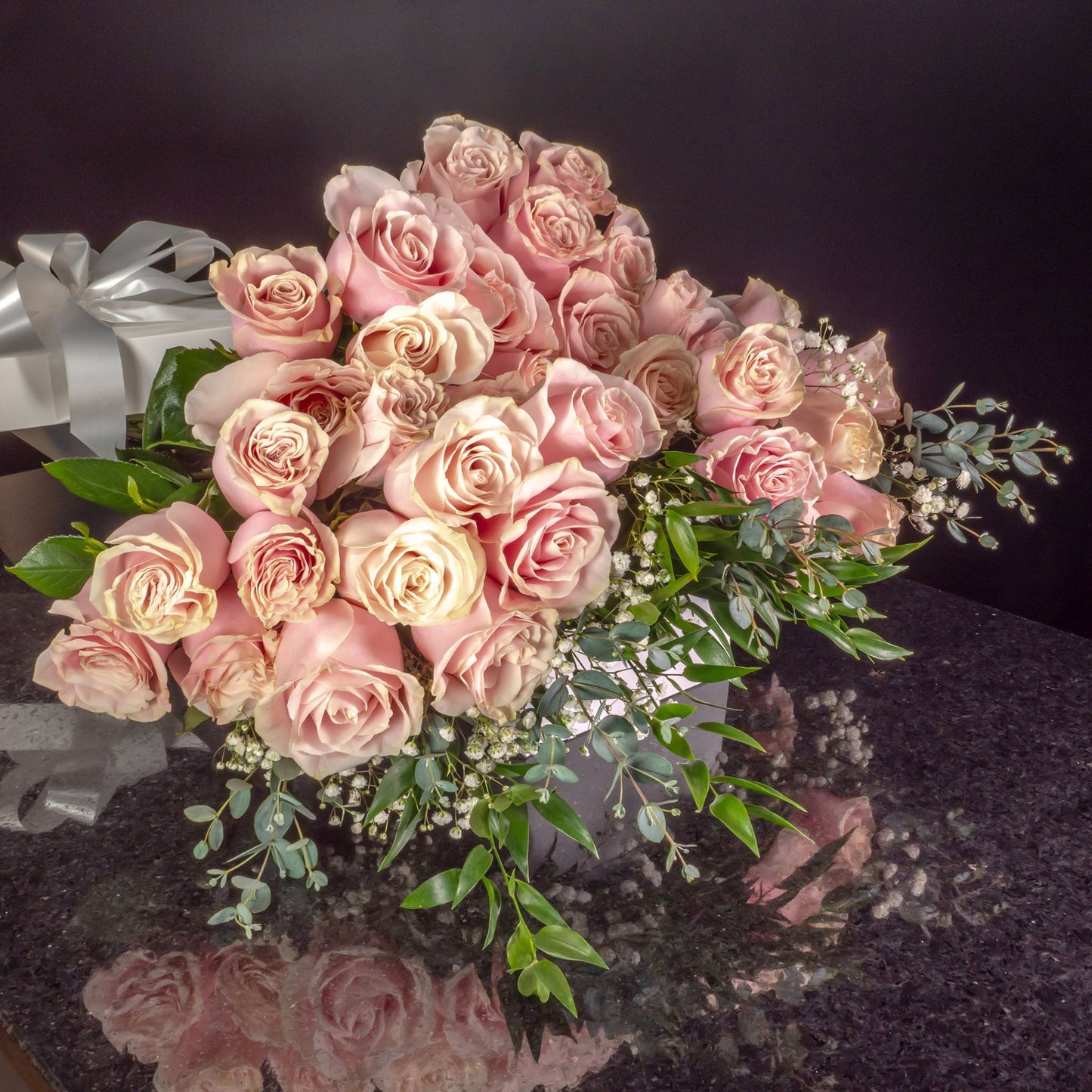 36 Roses / Boxed / Fancy