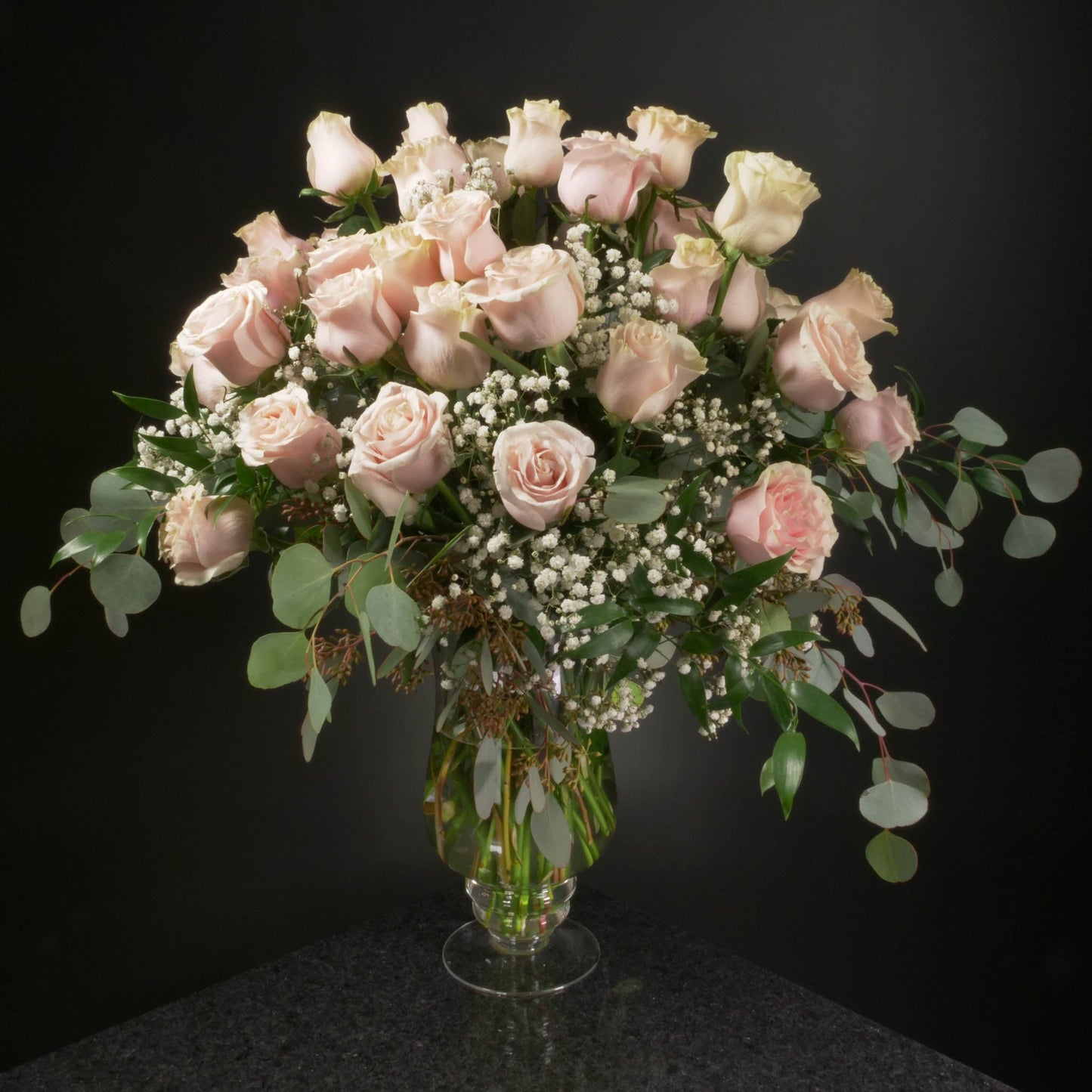 50 Roses / Vase / Fancy
