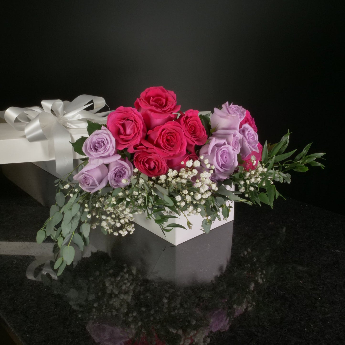 18 Roses / Boxed / Fancy