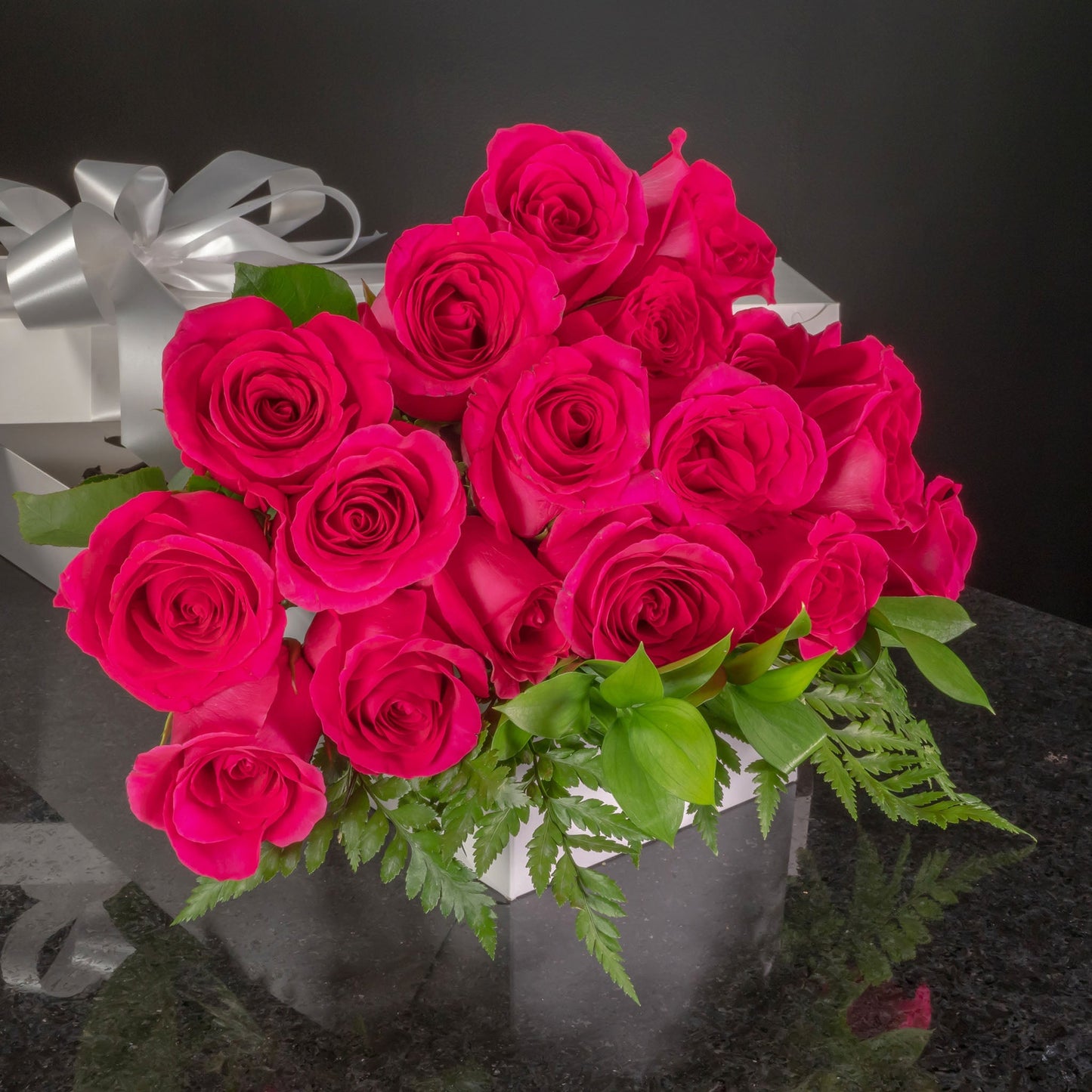18 Roses / Boxed / Basic