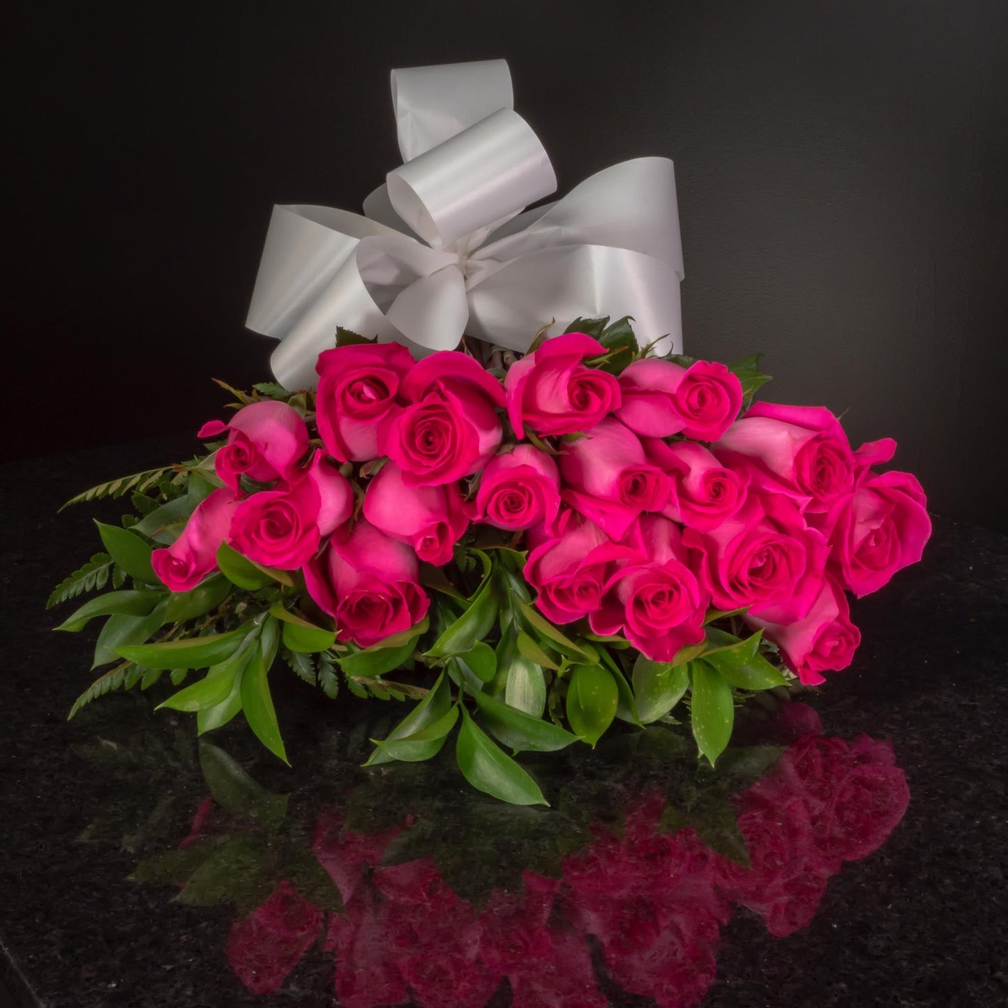 18 Roses / Hand-Tied / Basic
