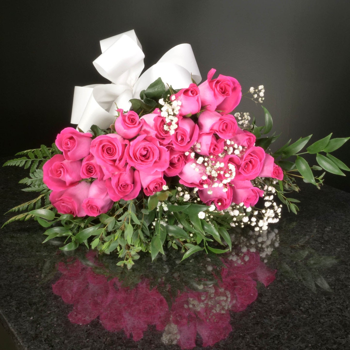 24 Roses / Hand-Tied / Fancy