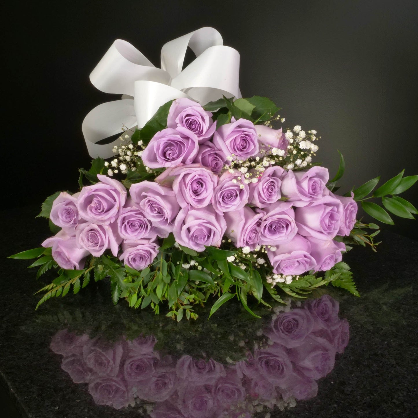 24 Roses / Hand-Tied / Fancy