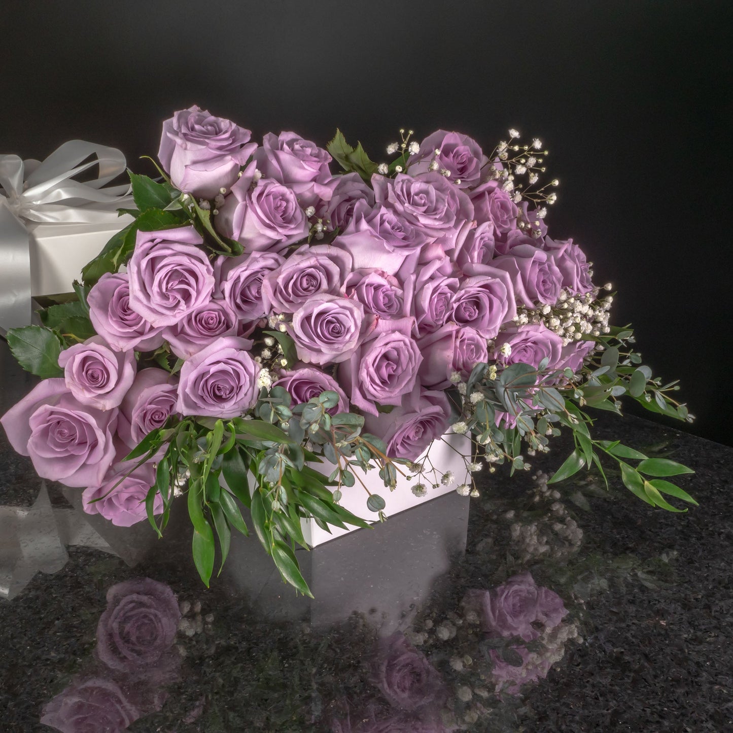 36 Roses / Boxed / Fancy