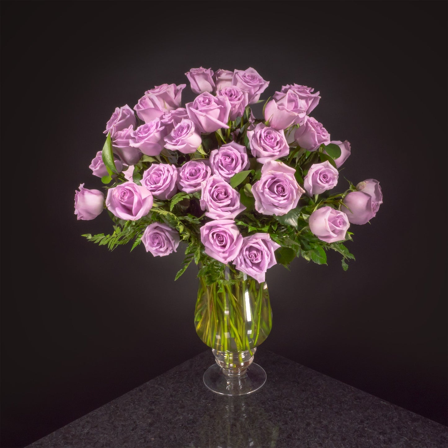 50 Roses / Vase / Basic