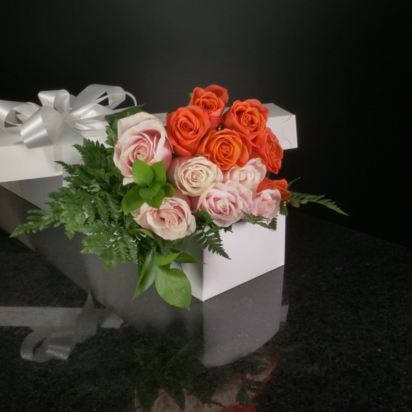 12 Roses / Boxed / Basic