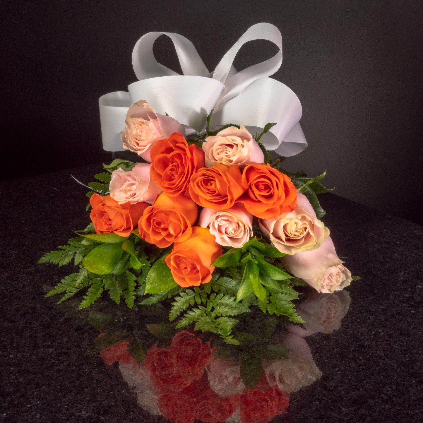 12 Roses / Hand-Tied / Basic