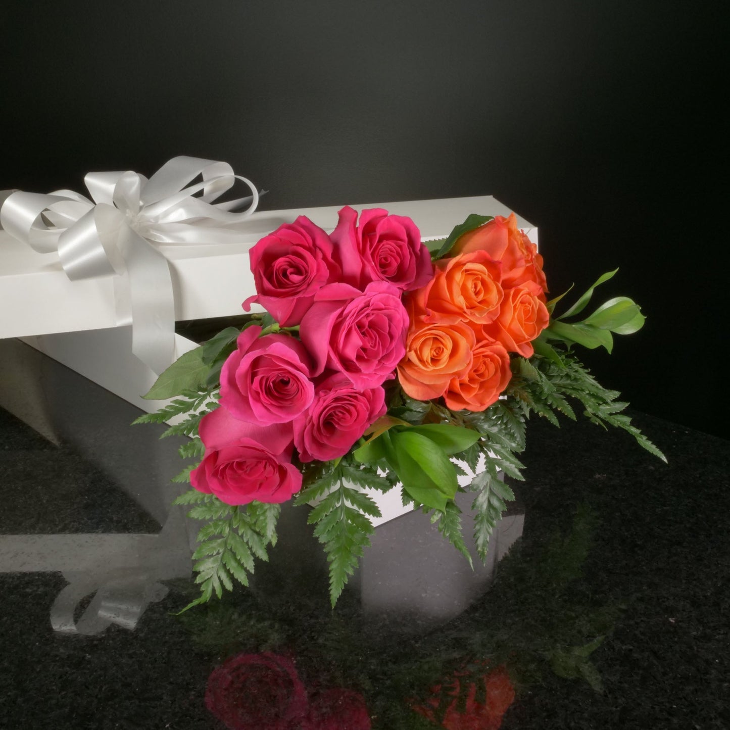12 Roses / Boxed / Basic
