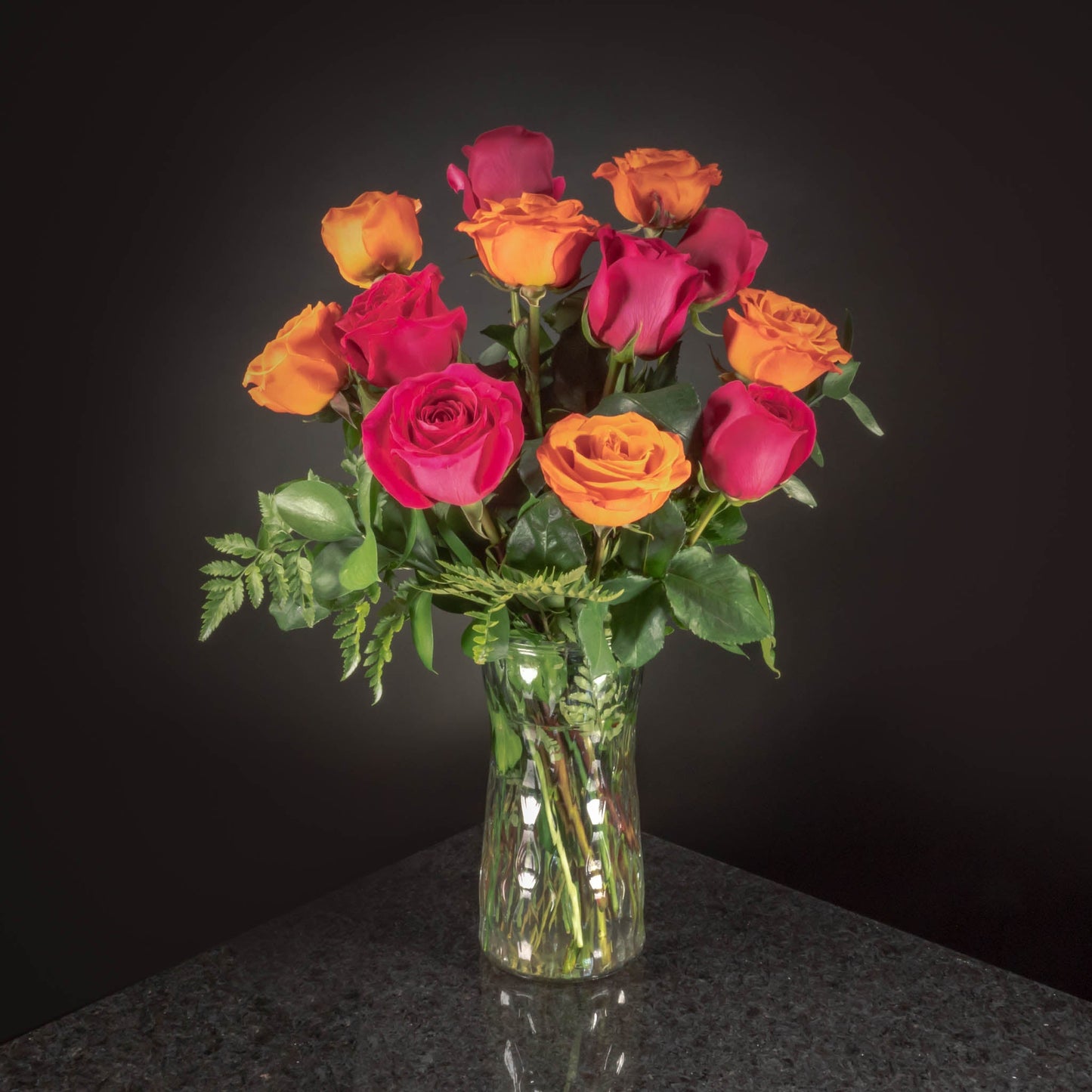 12 Roses / Vase / Basic