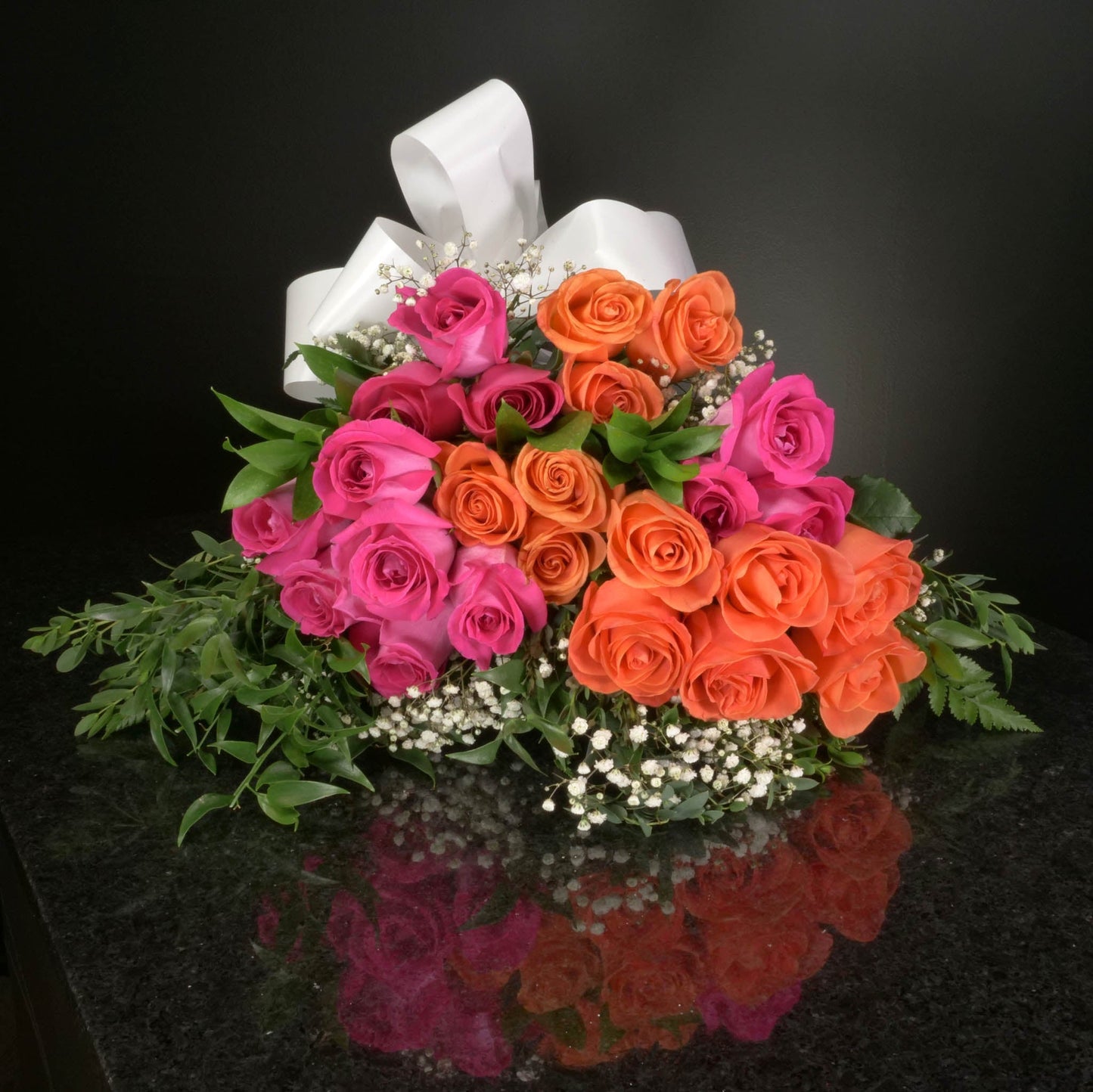 24 Roses / Hand-Tied / Fancy