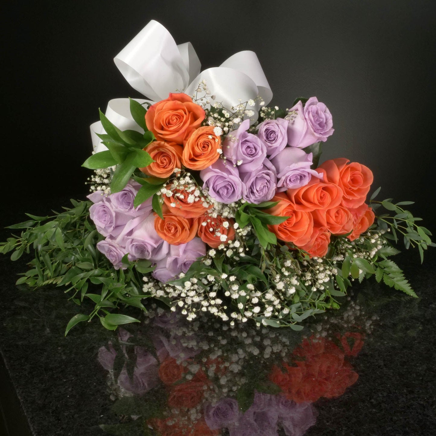 24 Roses / Hand-Tied / Fancy