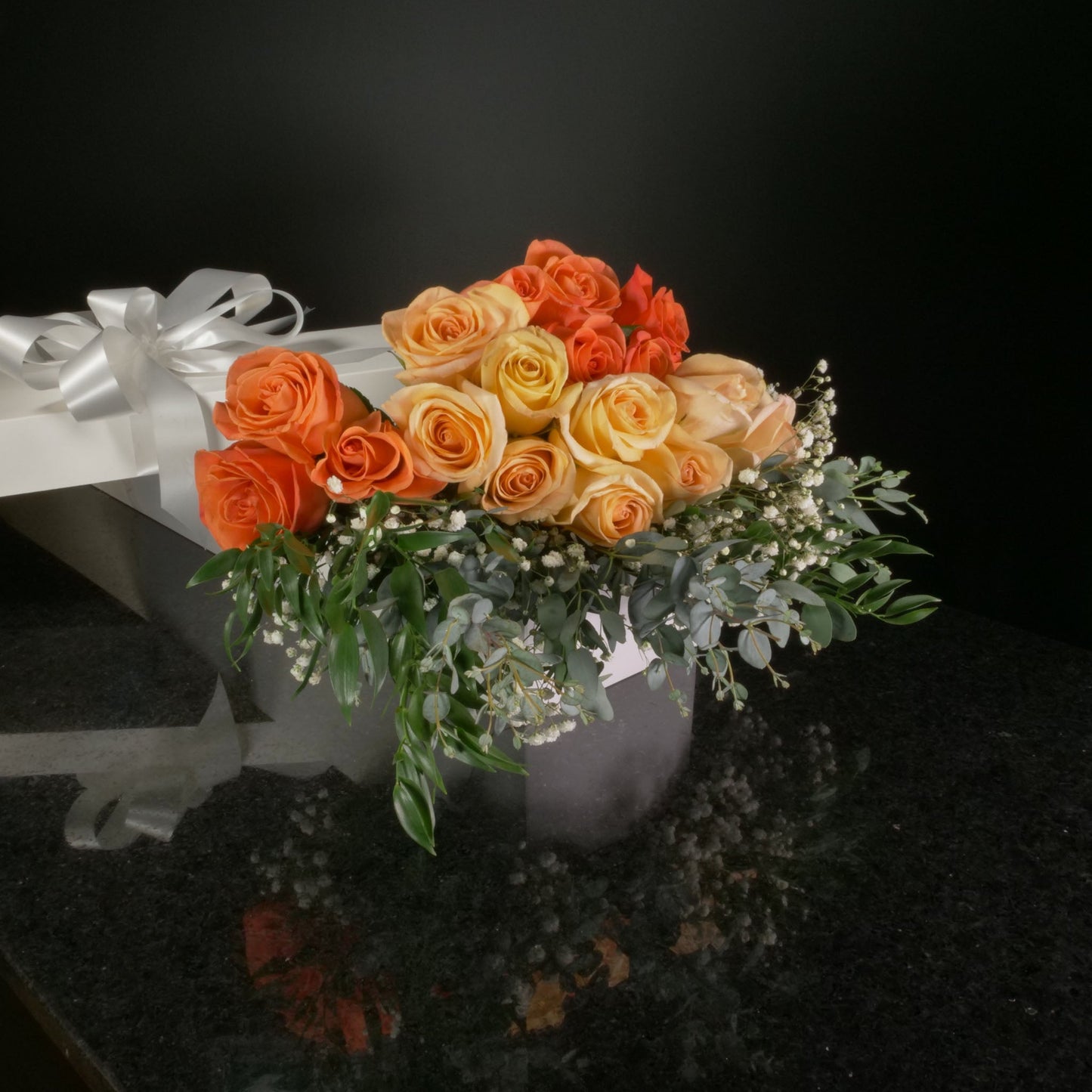18 Roses / Boxed / Fancy