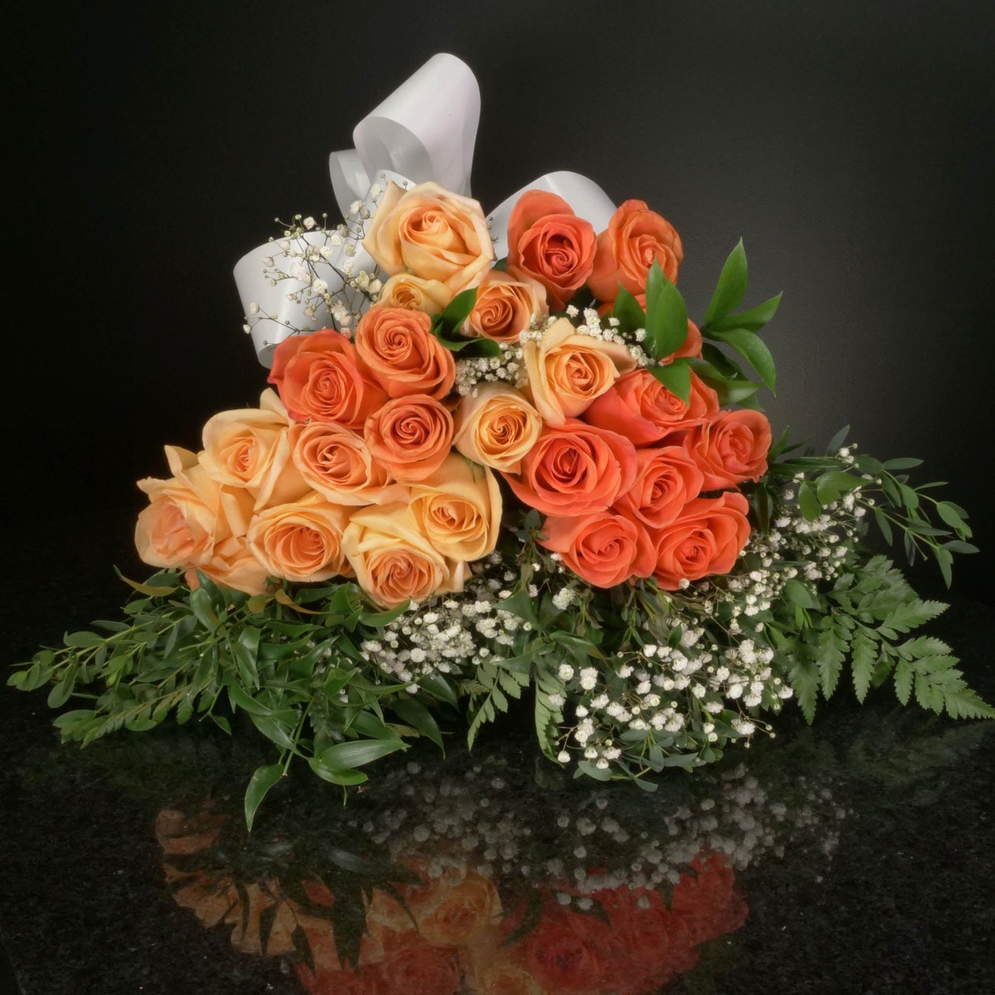 24 Roses / Hand-Tied / Fancy
