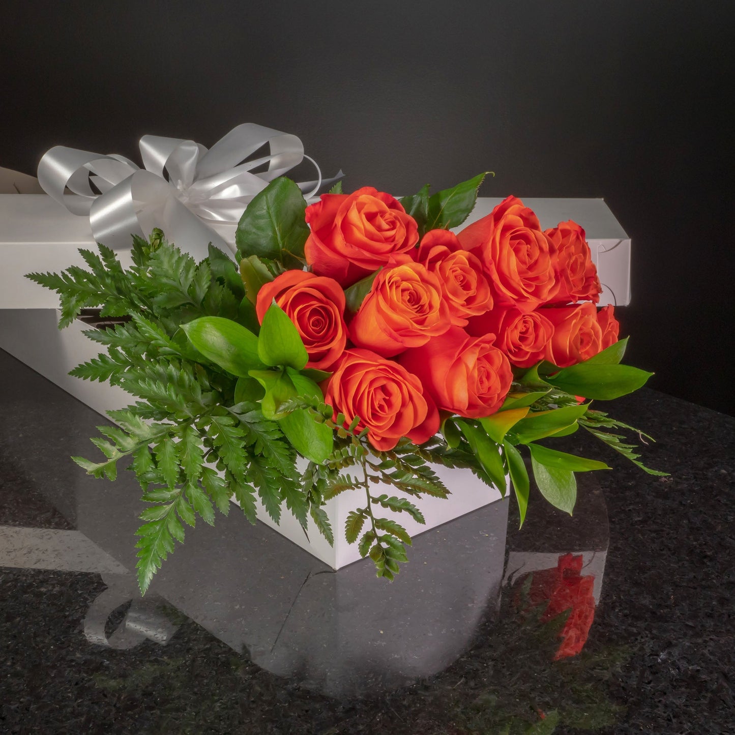 12 Roses / Boxed / Basic