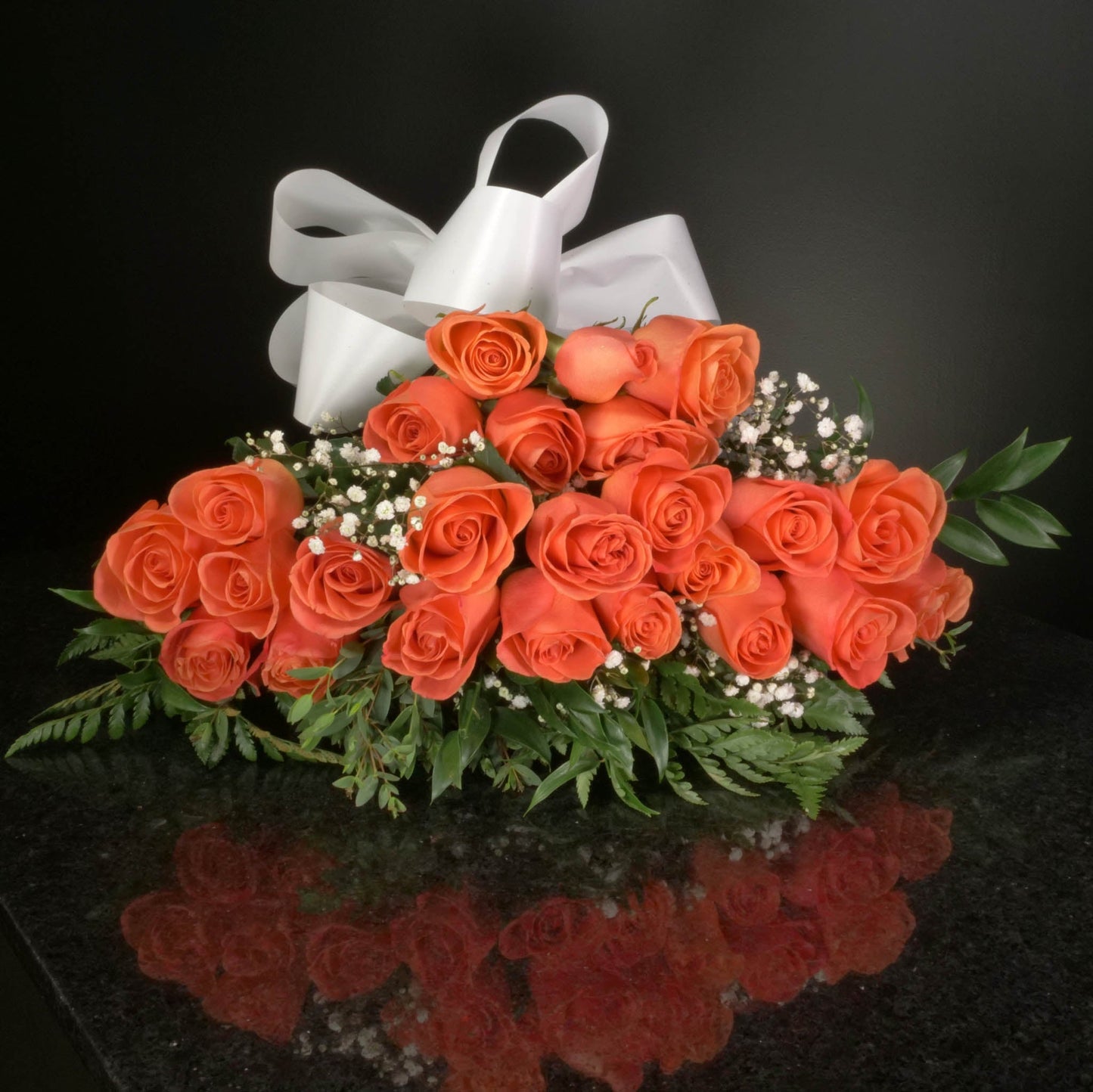 24 Roses / Hand-Tied / Fancy