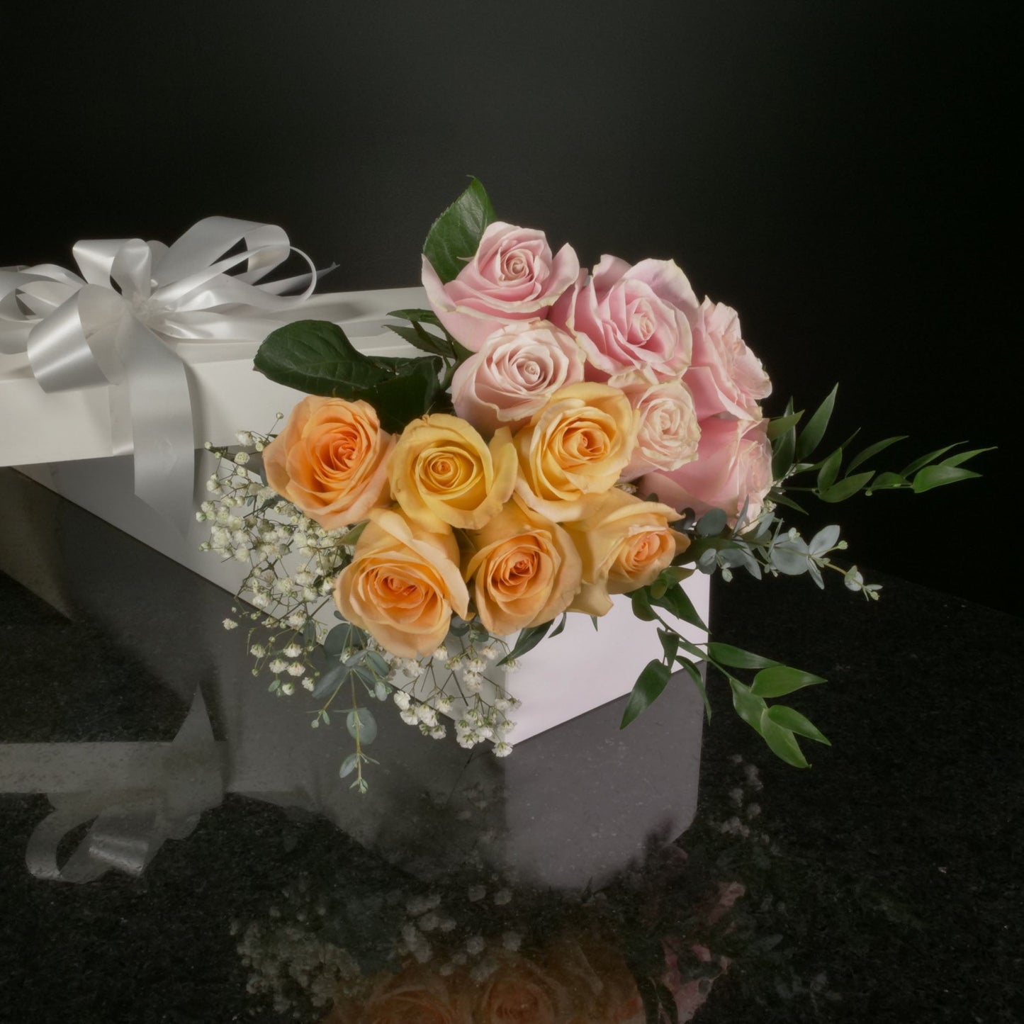 12 Roses / Boxed / Fancy