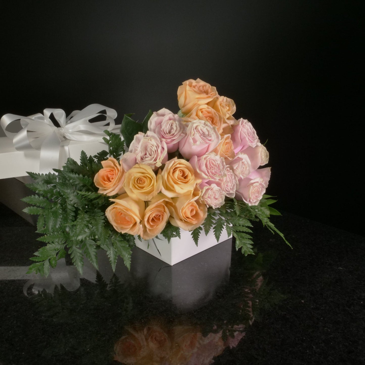 24 Roses / Boxed / Basic