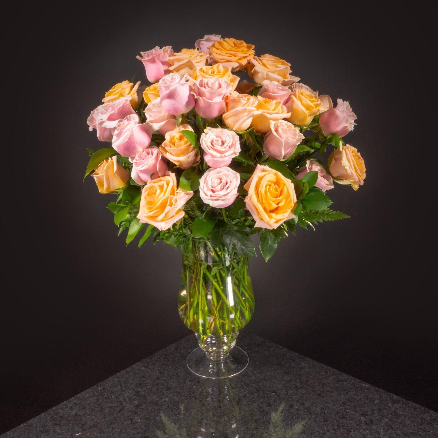 50 Roses / Vase / Basic