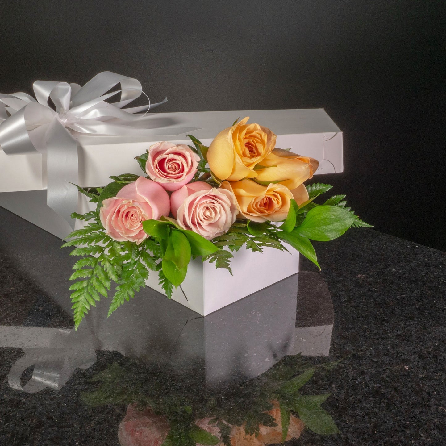 6 Roses / Boxed / Basic