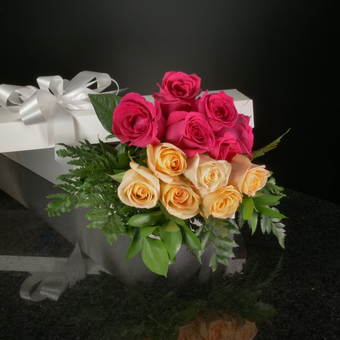 12 Roses / Boxed / Basic