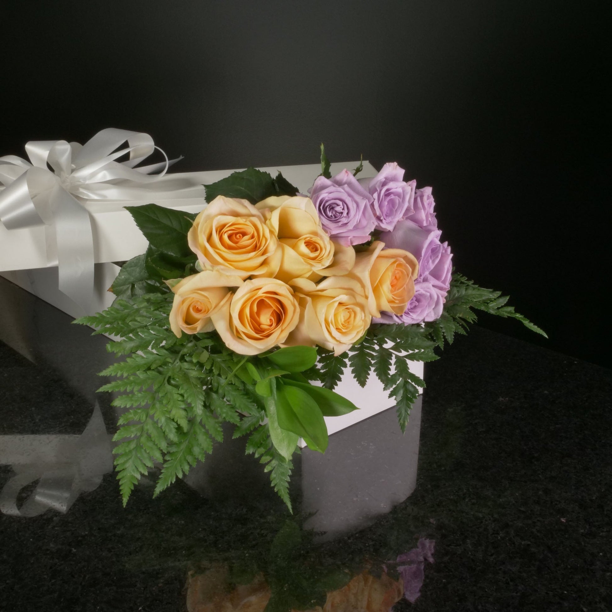 12 Roses / Boxed / Basic