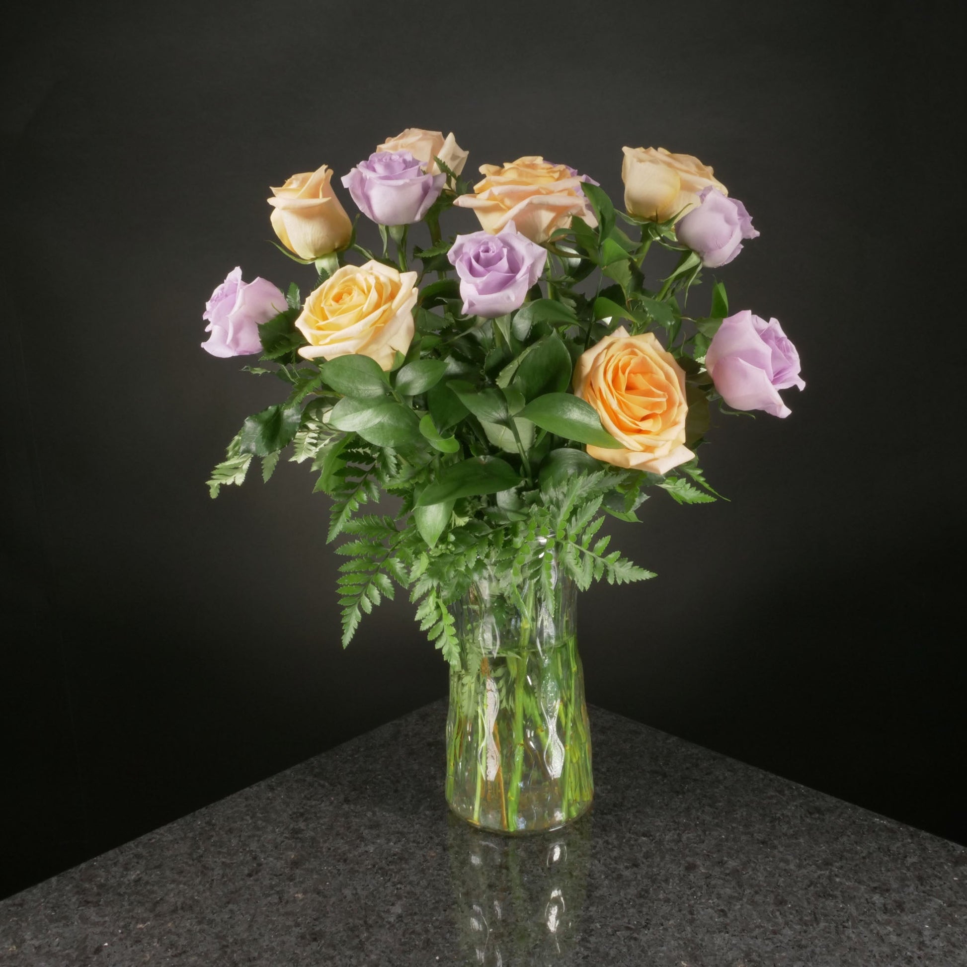 12 Roses / Vase / Basic