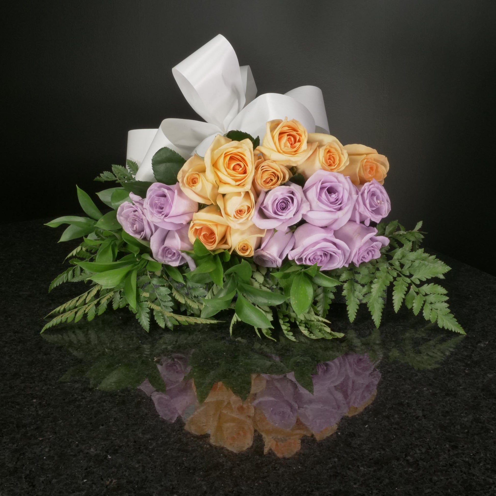 18 Roses / Hand-Tied / Basic