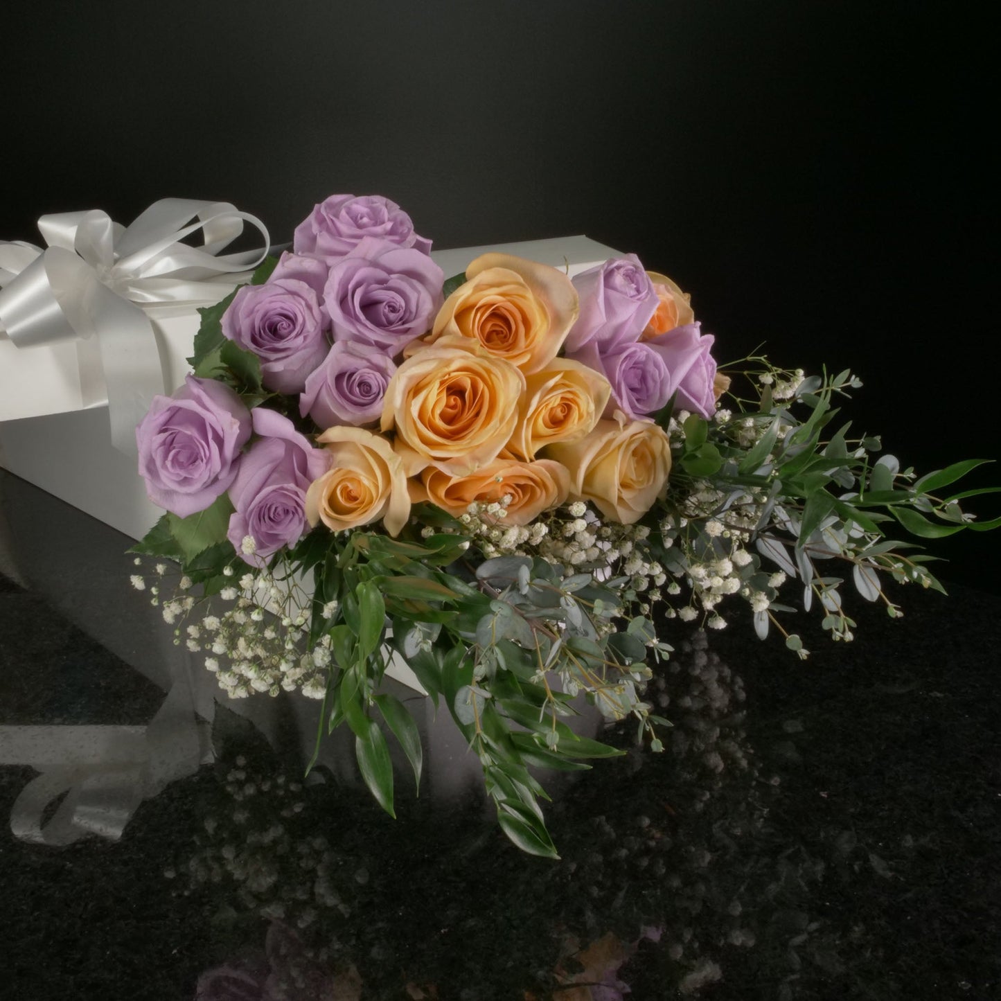 18 Roses / Boxed / Fancy