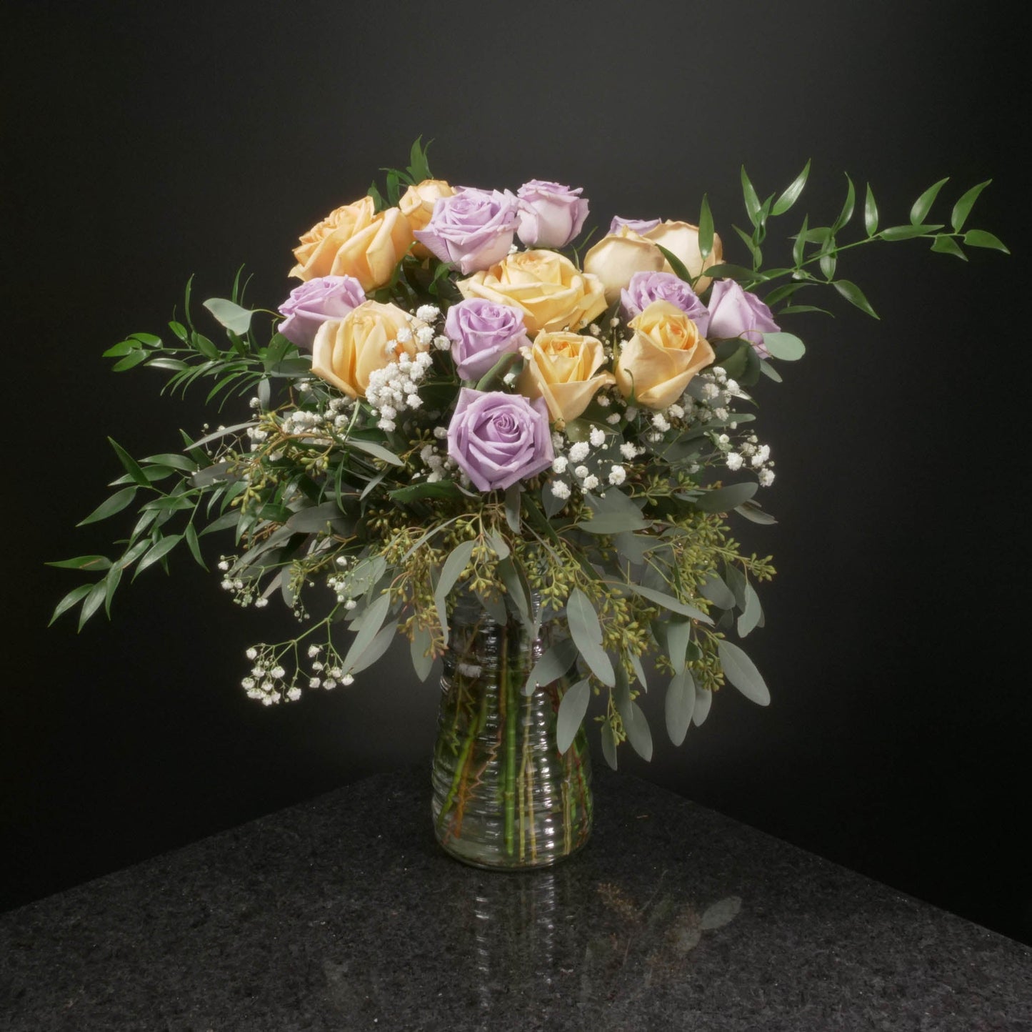 18 Roses / Vase / Fancy