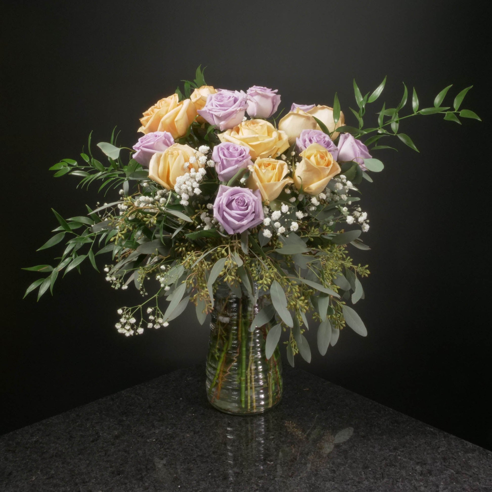 18 Roses / Vase / Fancy