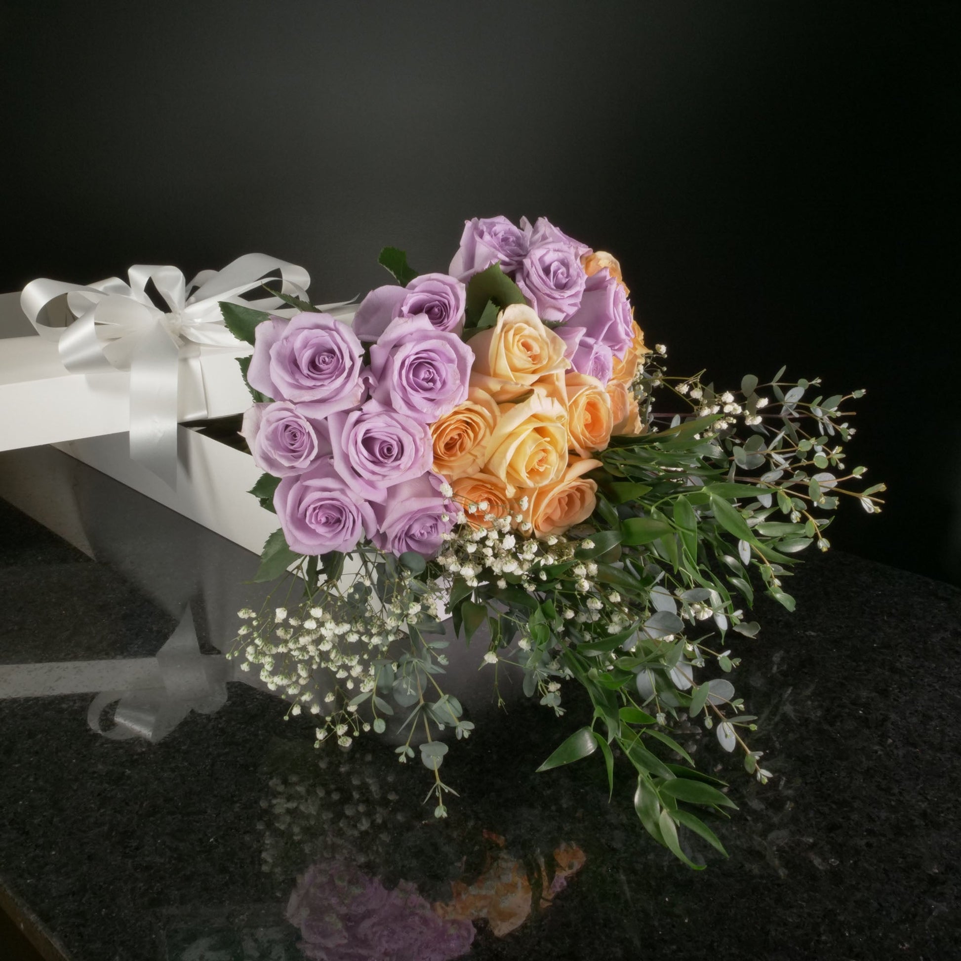 24 Roses / Boxed / Fancy