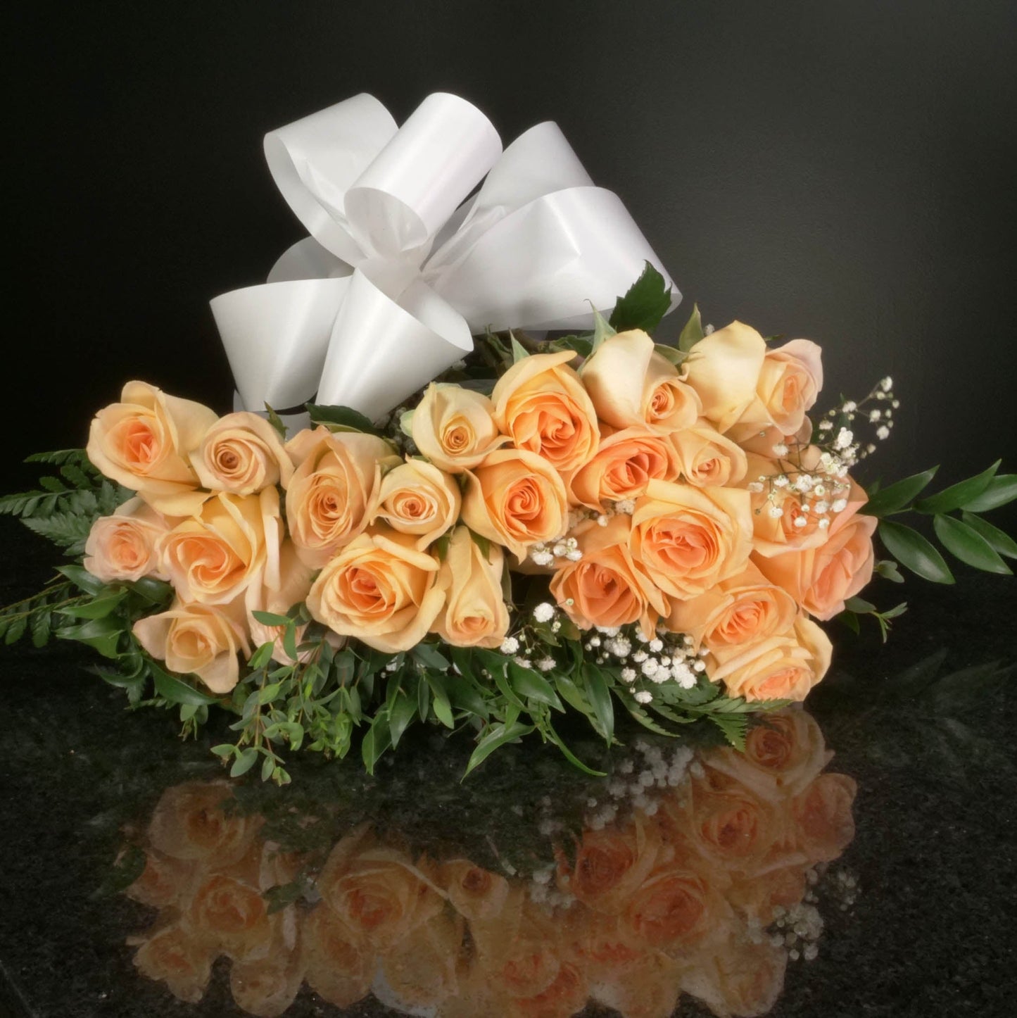 24 Roses / Hand-Tied / Fancy