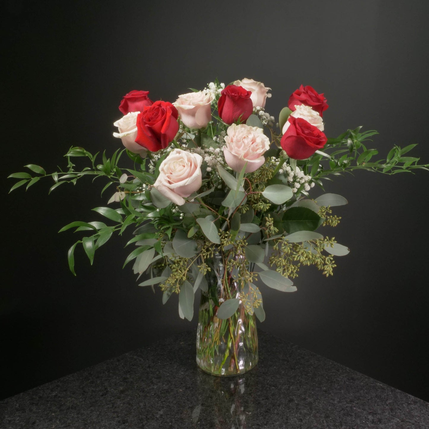 12 Roses / Vase / Fancy