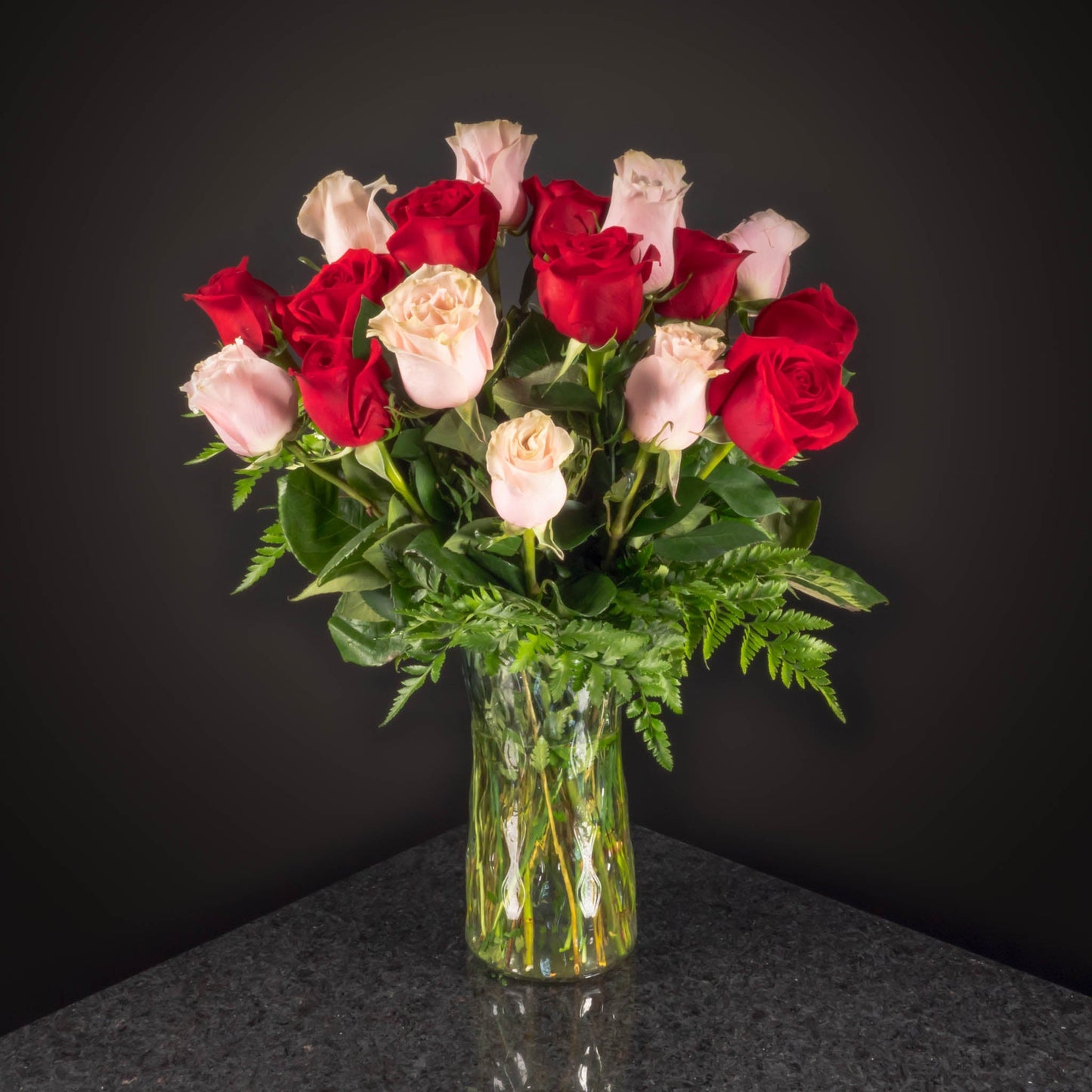 18 Roses / Vase / Basic
