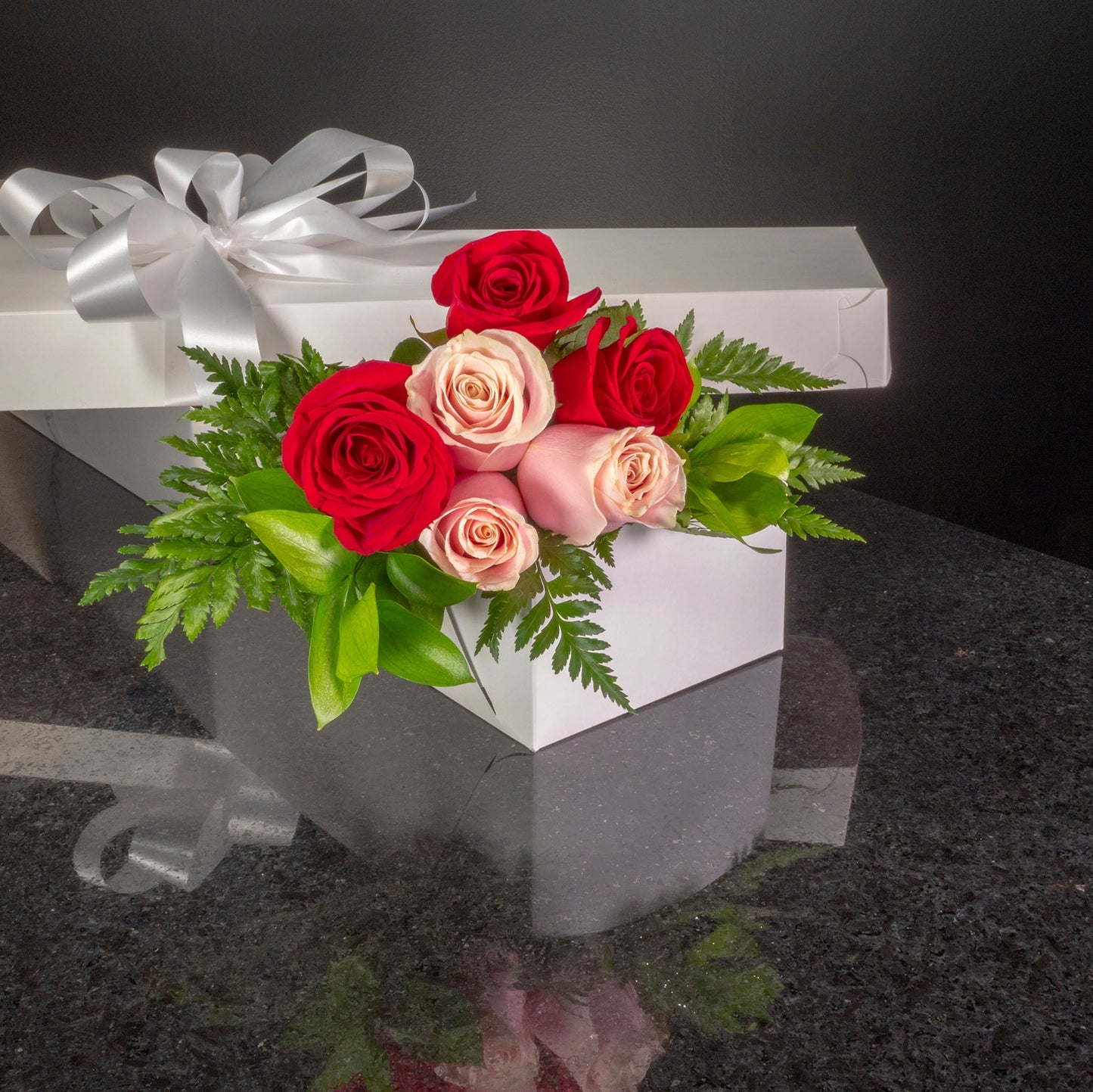 6 Roses / Boxed / Basic