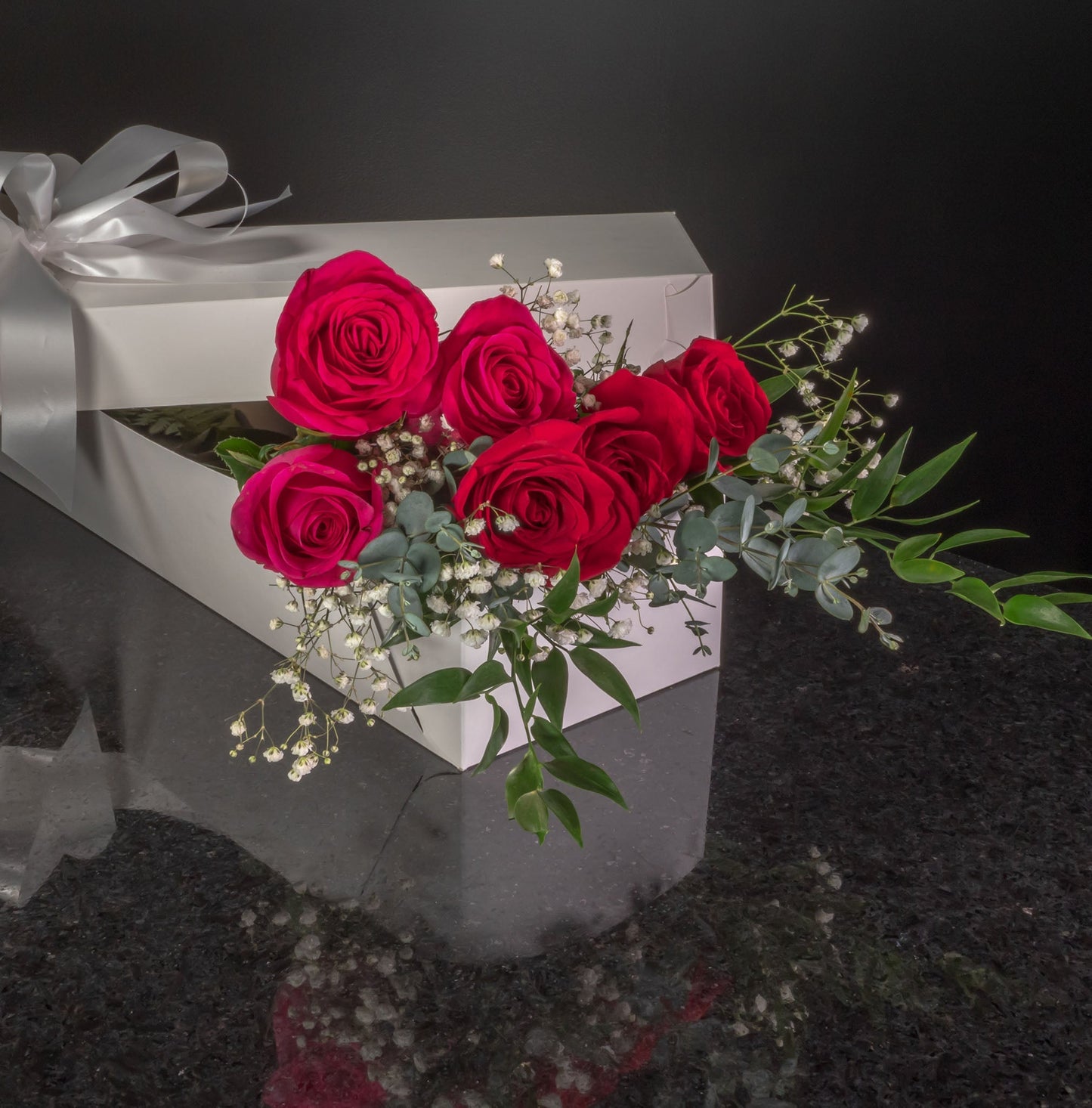 6 Roses / Boxed / Fancy