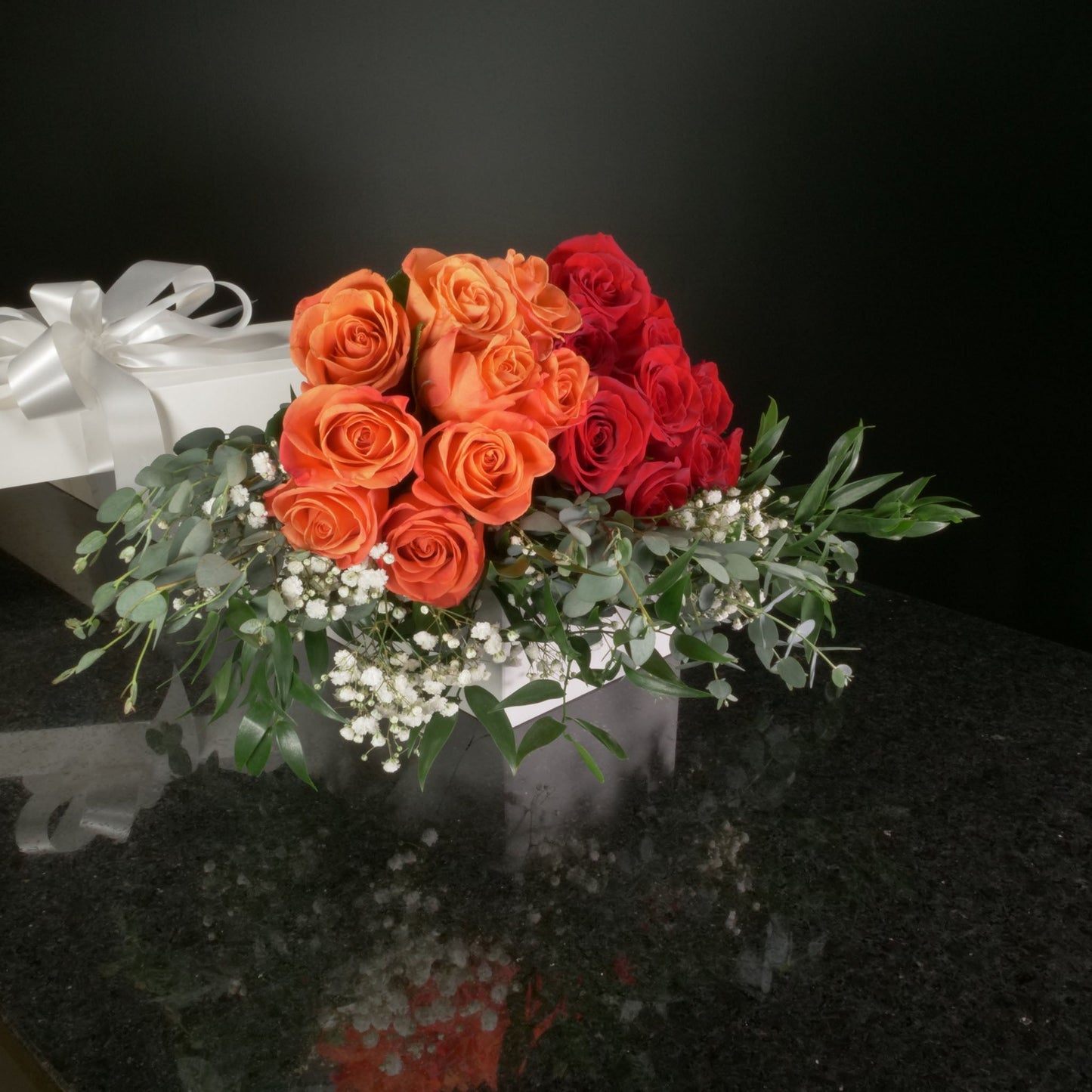 18 Roses / Boxed / Fancy