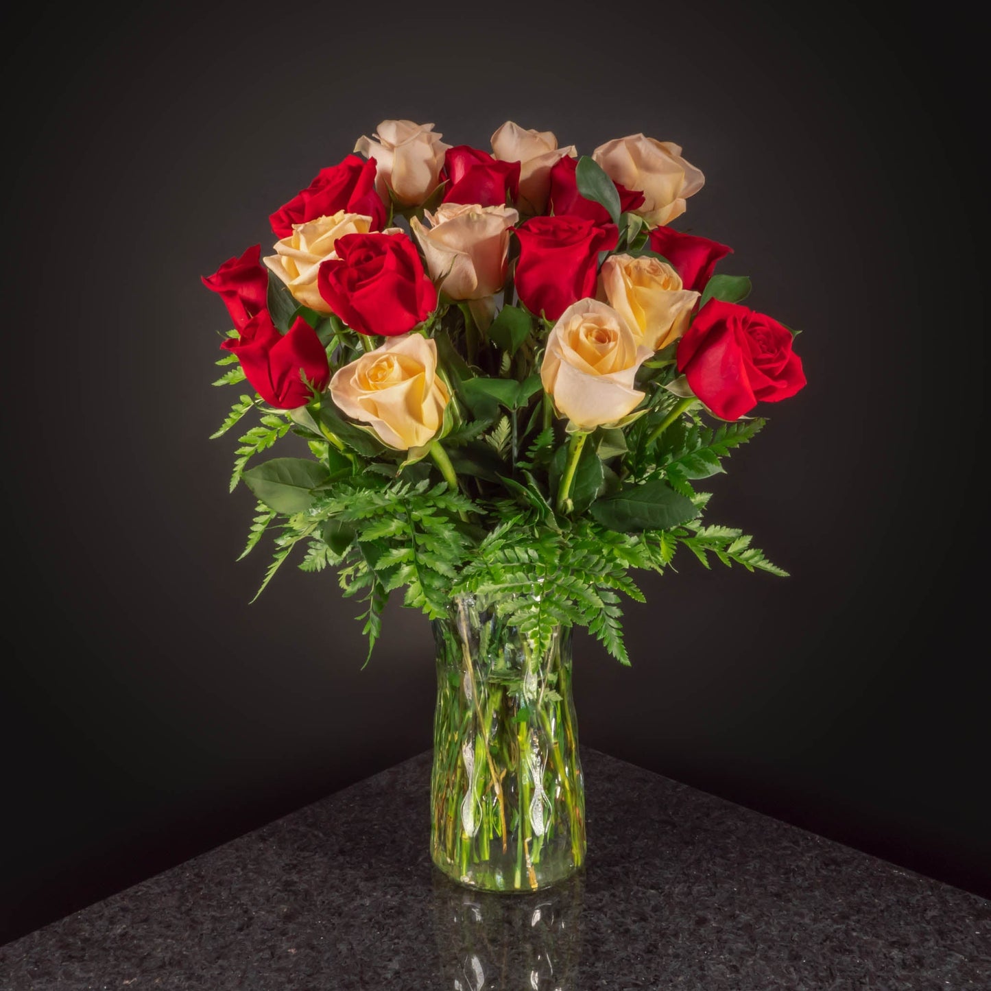 18 Roses / Vase / Basic