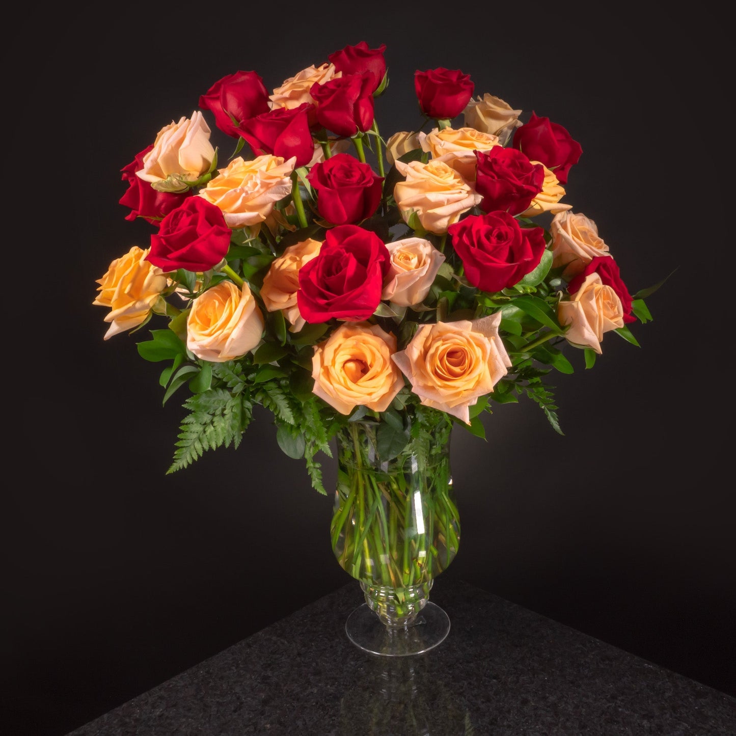 50 Roses / Vase / Basic
