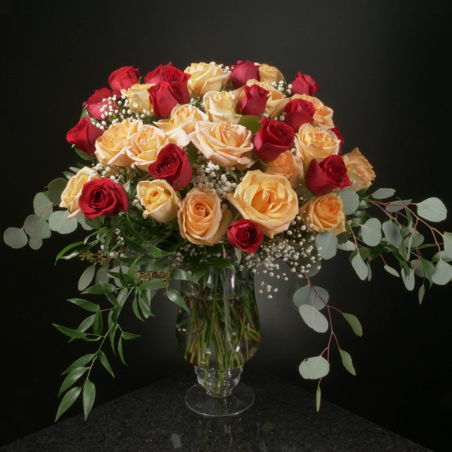 50 Roses / Vase / Fancy