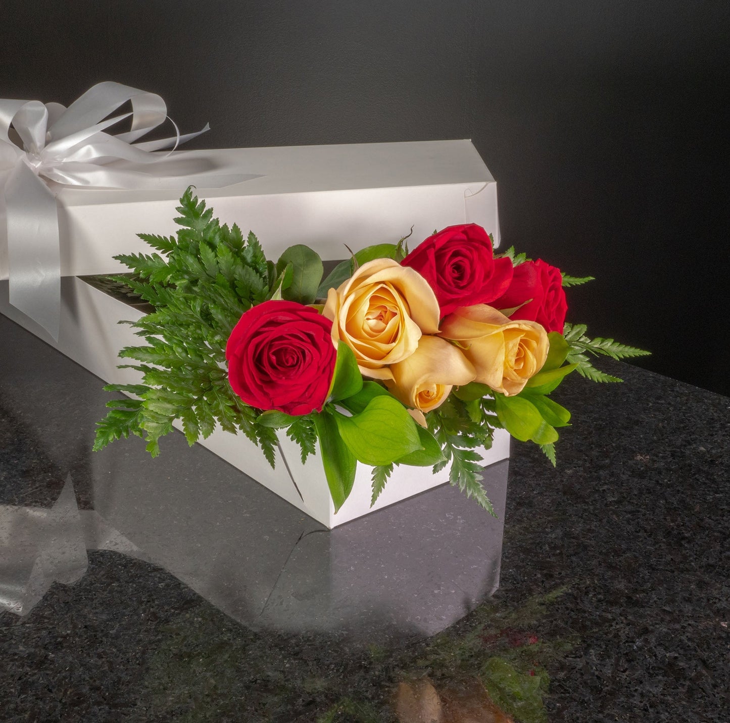 6 Roses / Boxed / Basic