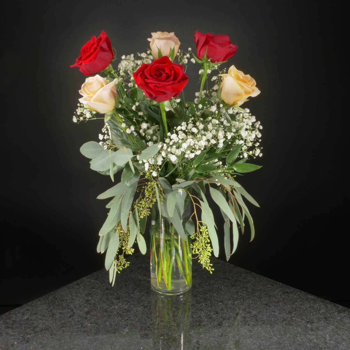 6 Roses / Vase / Fancy
